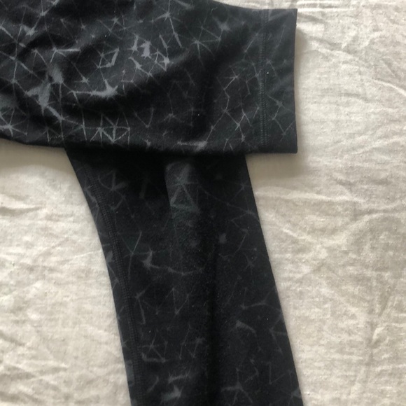 Lululemon black and grey Capris - Picture 3 of 3